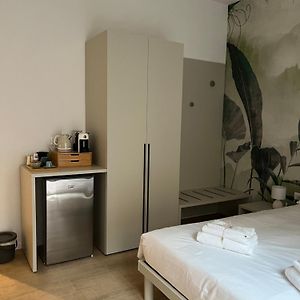 Camera con letto king size